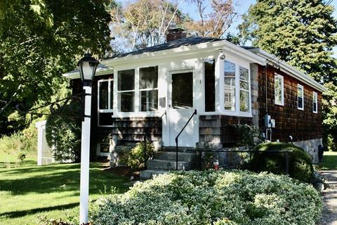 1 Vale Ct, Gloucester, MA 01930 photo 2
