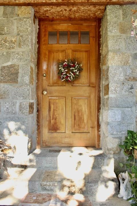 1 Vale Ct, Gloucester, MA 01930 photo 3