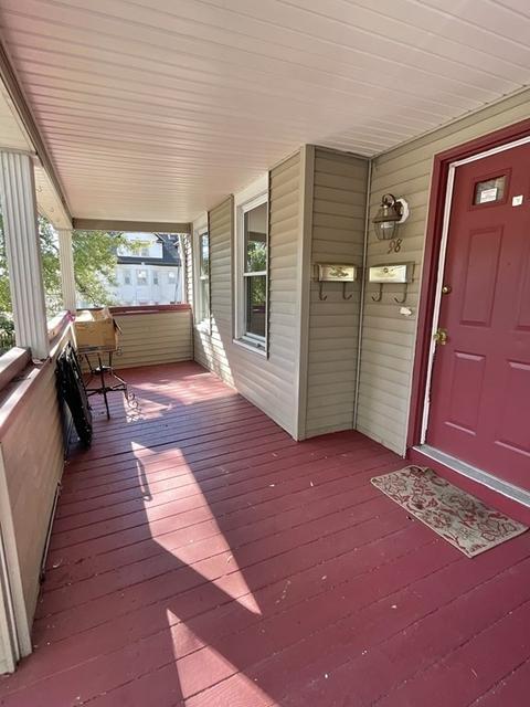 98 Prospect St, Springfield, MA 01107 photo 3
