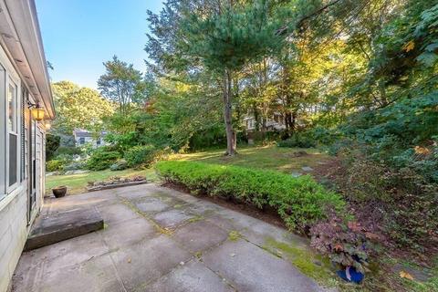 20 Colburn St, Dedham, MA 02026 photo 12