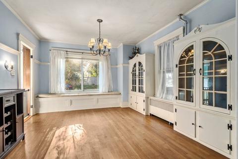 52 Clark St, Worcester, MA 01606 photo 20