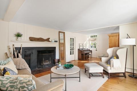 1019 Main St, Hingham, MA 02043 photo 4
