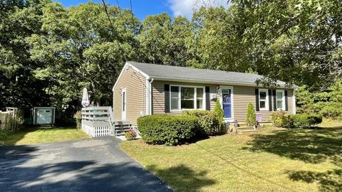 398 Cotuit Rd, Mashpee, MA 02649 photo 1