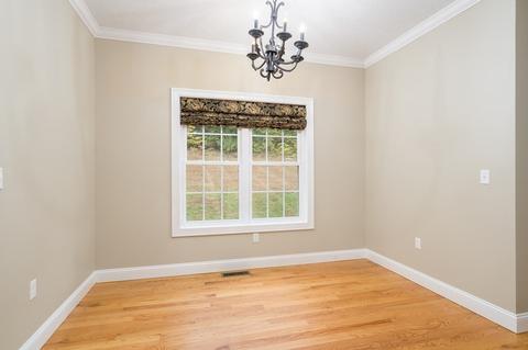 32 Bissonnette Cir, Southampton, MA 01073 photo 8