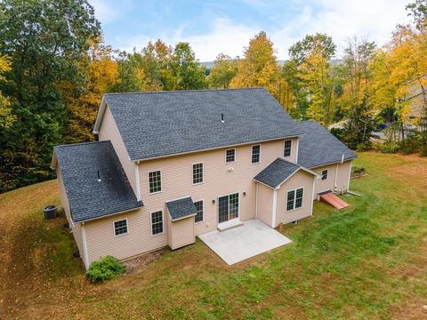 32 Bissonnette Cir, Southampton, MA 01073 photo 36