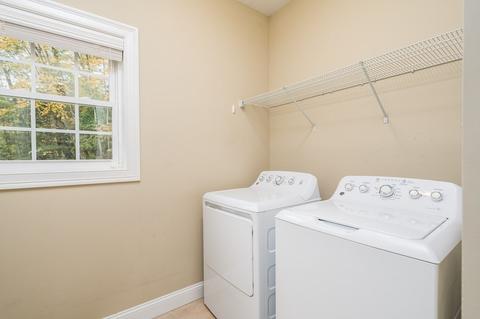 32 Bissonnette Cir, Southampton, MA 01073 photo 21