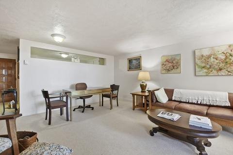 9 Broadway #104, Saugus, MA 01906 photo 6