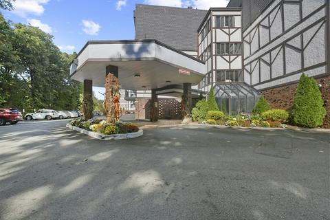 9 Broadway #104, Saugus, MA 01906 photo 2
