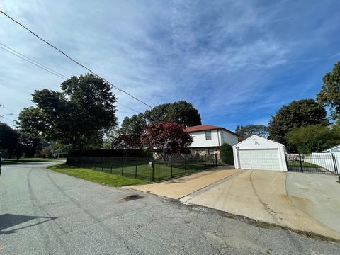 250 Kenyon St, Fall River, MA 02720 photo 2