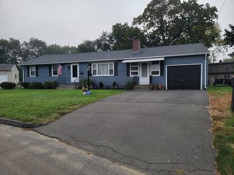 61 Simonich Cir, Chicopee, MA 01013 photo 1