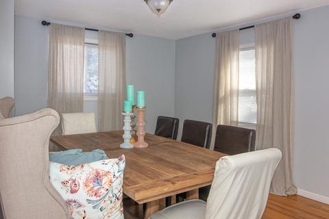 26 Steuben St, Springfield, MA 01151 photo 7