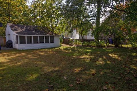 26 Steuben St, Springfield, MA 01151 photo 17