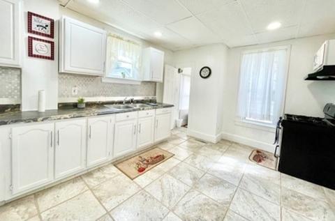 61 Keith St, Springfield, MA 01108 photo 4