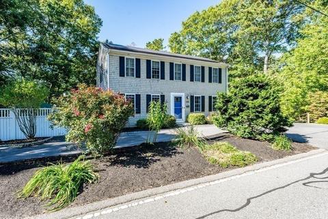 160 Algonquin Ave, Mashpee, MA 02649 photo 3