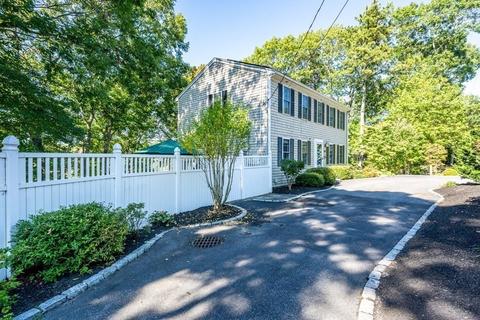 160 Algonquin Ave, Mashpee, MA 02649 photo 1