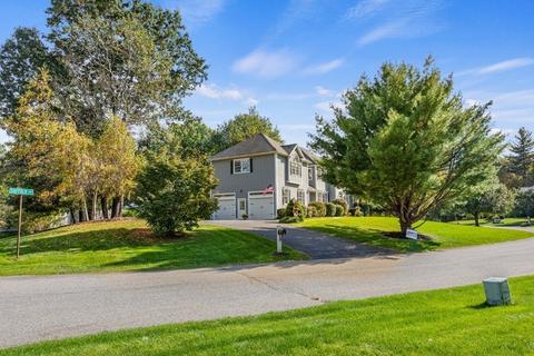 2 Suffolk Cir, Andover, MA 01810 photo 3
