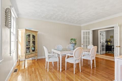 2 Suffolk Cir, Andover, MA 01810 photo 10