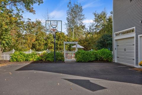 2 Suffolk Cir, Andover, MA 01810 photo 4