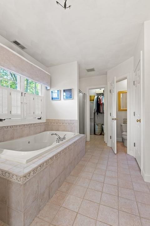 2 Suffolk Cir, Andover, MA 01810 photo 23