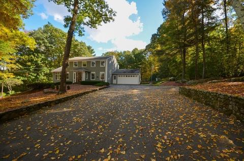 94 Wheelock Rd, Sutton, MA 01590 photo 1