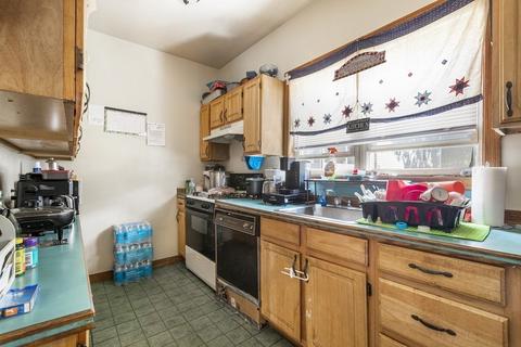 42 Ash St, Fall River, MA 02724 photo 20