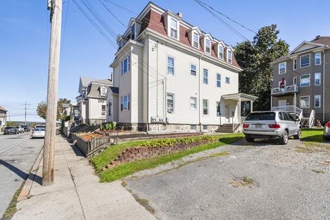 42 Ash St, Fall River, MA 02724 photo 3