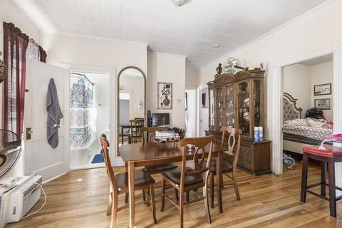 42 Ash St, Fall River, MA 02724 photo 11
