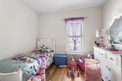 42 Ash St, Fall River, MA 02724 photo 17