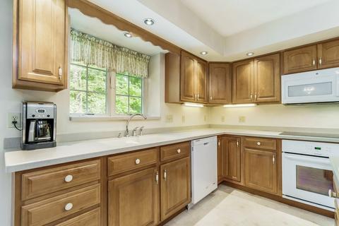 68 Anthony St, Berkley, MA 02779 photo 12