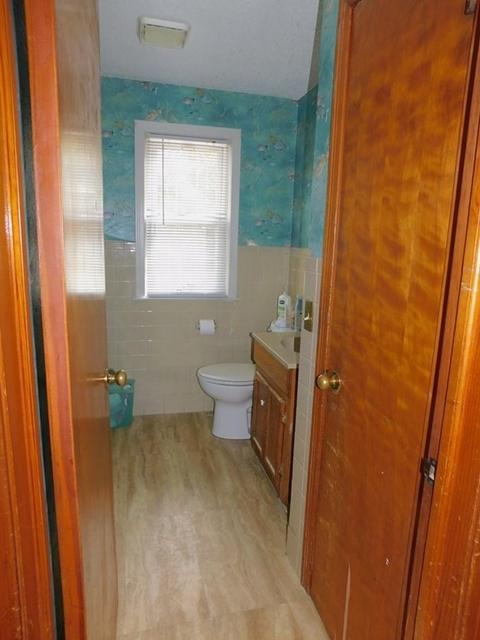 10 Putnam Dr, Westfield, MA 01085 photo 7