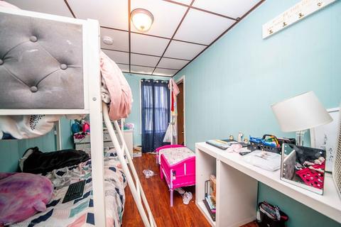 203 Wamsutta St, Fall River, MA 02723 photo 20
