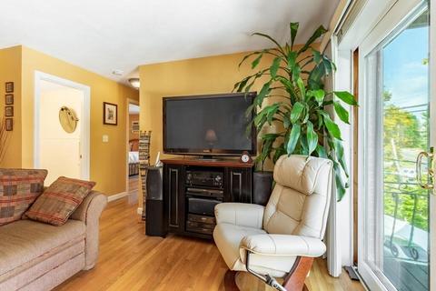 5 Washington St #C1, Reading, MA 01867 photo 8