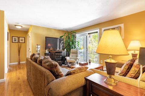 5 Washington St #C1, Reading, MA 01867 photo 3