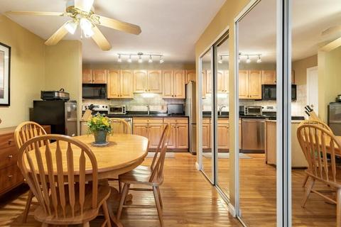 5 Washington St #C1, Reading, MA 01867 photo 12