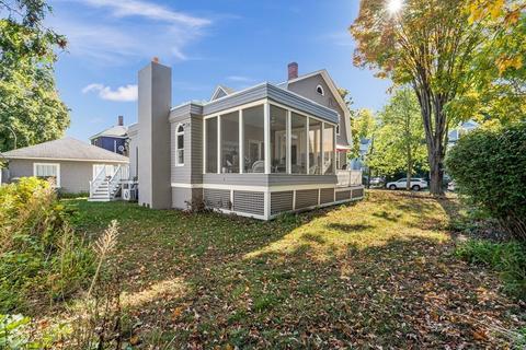 8 Beacon St, Danvers, MA 01923 photo 35