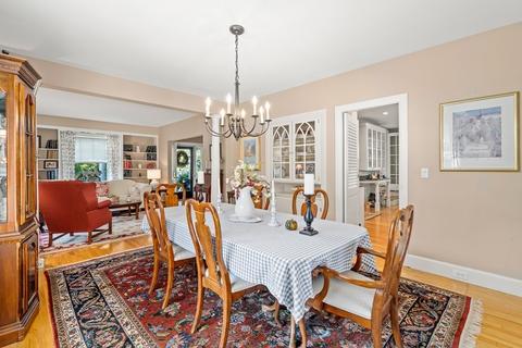 8 Beacon St, Danvers, MA 01923 photo 11