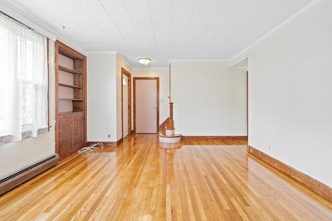 5 Exeter St, Lawrence, MA 01843 photo 13