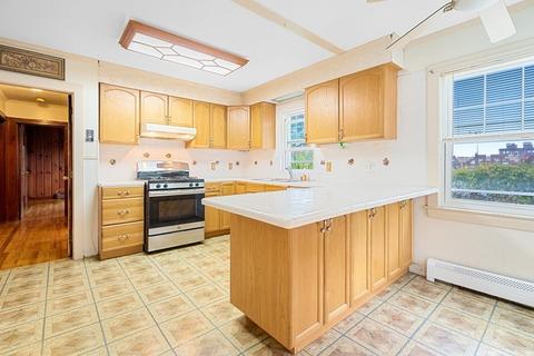 5 Exeter St, Lawrence, MA 01843 photo 11
