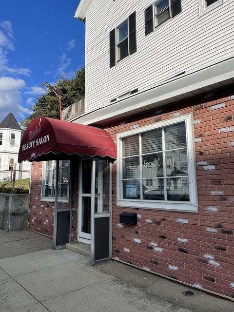 222 Griffin St, Fall River, MA 02724 photo 3