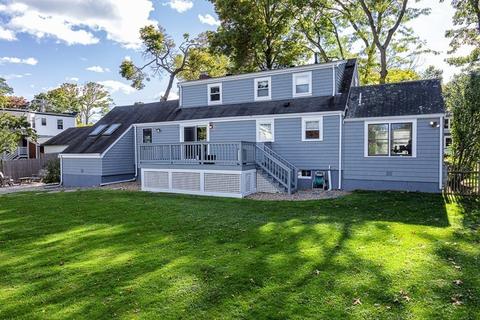16 Beach St, Marblehead, MA 01945 photo 19