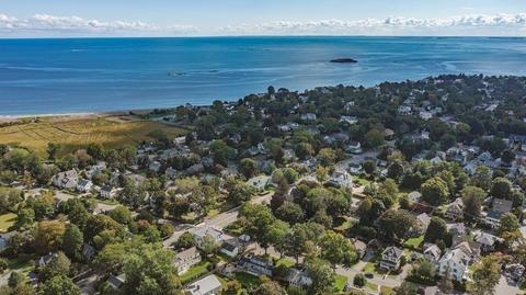 16 Beach St, Marblehead, MA 01945 photo 29