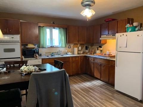 24 Forest St, Fall River, MA 02721 photo 8