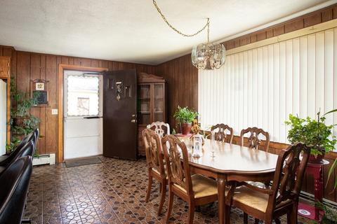 798 Cambridge St, Fall River, MA 02721 photo 18