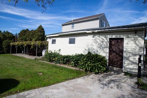 798 Cambridge St, Fall River, MA 02721 photo 14
