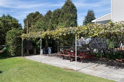 798 Cambridge St, Fall River, MA 02721 photo 7