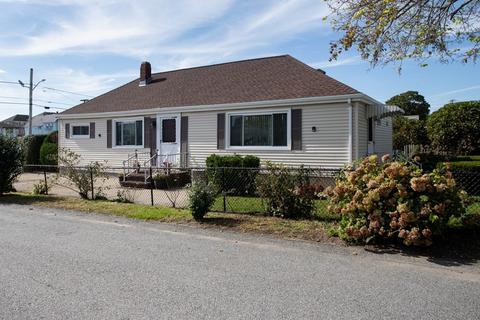 798 Cambridge St, Fall River, MA 02721 photo 3
