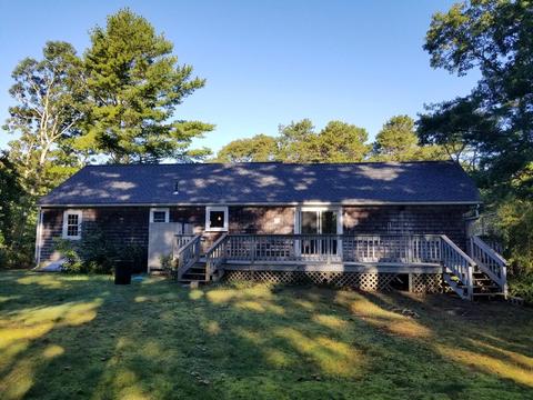 414 Mariner Cir, Barnstable, MA 02635 photo 3