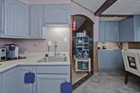 68 State St, Chicopee, MA 01013 photo 18
