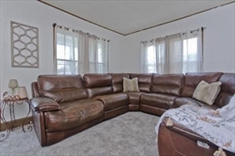 68 State St, Chicopee, MA 01013 photo 4