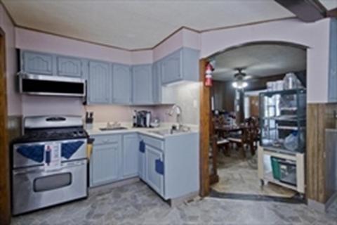 68 State St, Chicopee, MA 01013 photo 13